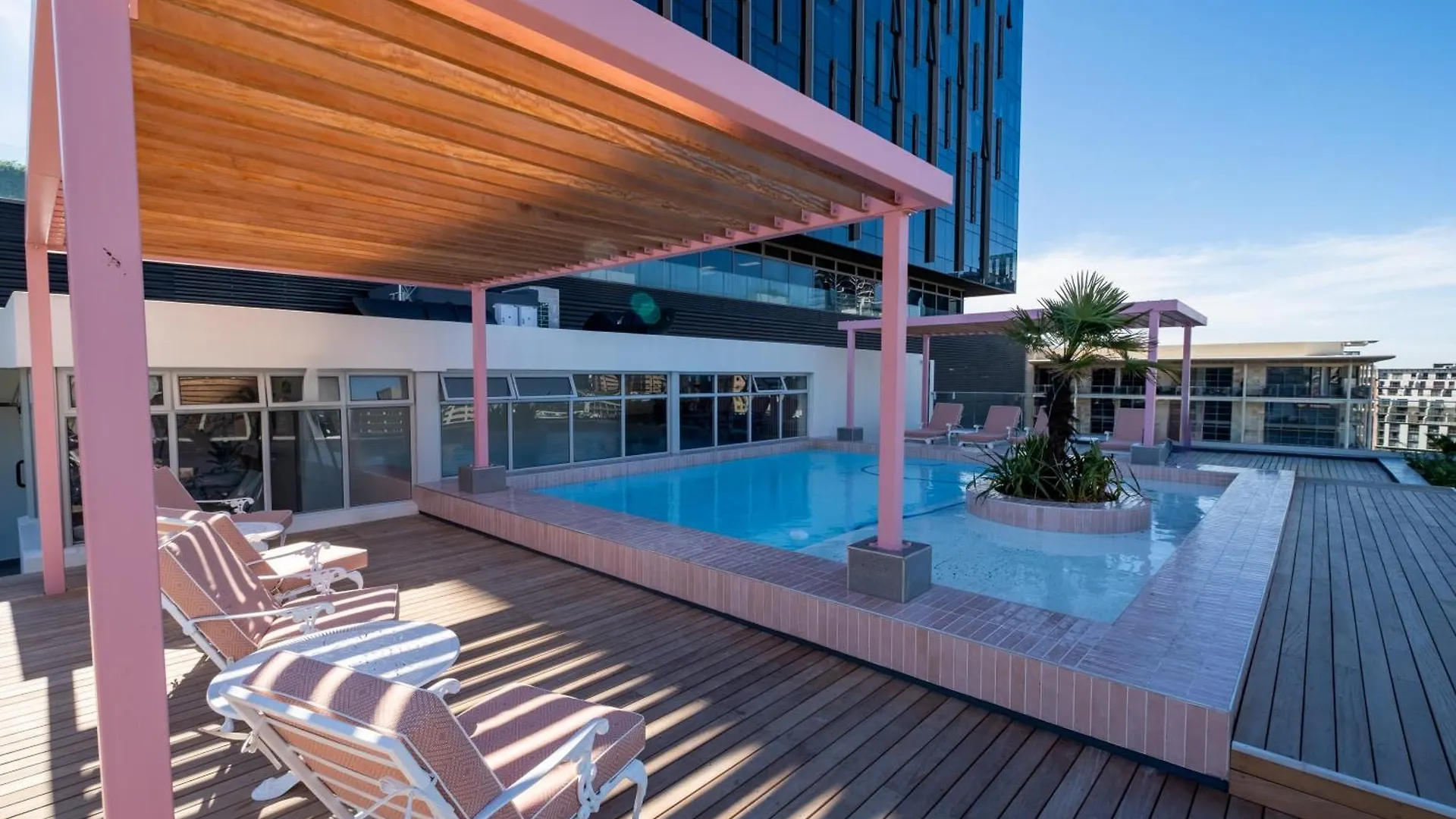 アパート The Rose305:Modern Studio In The Heart Of The City ケープタウン