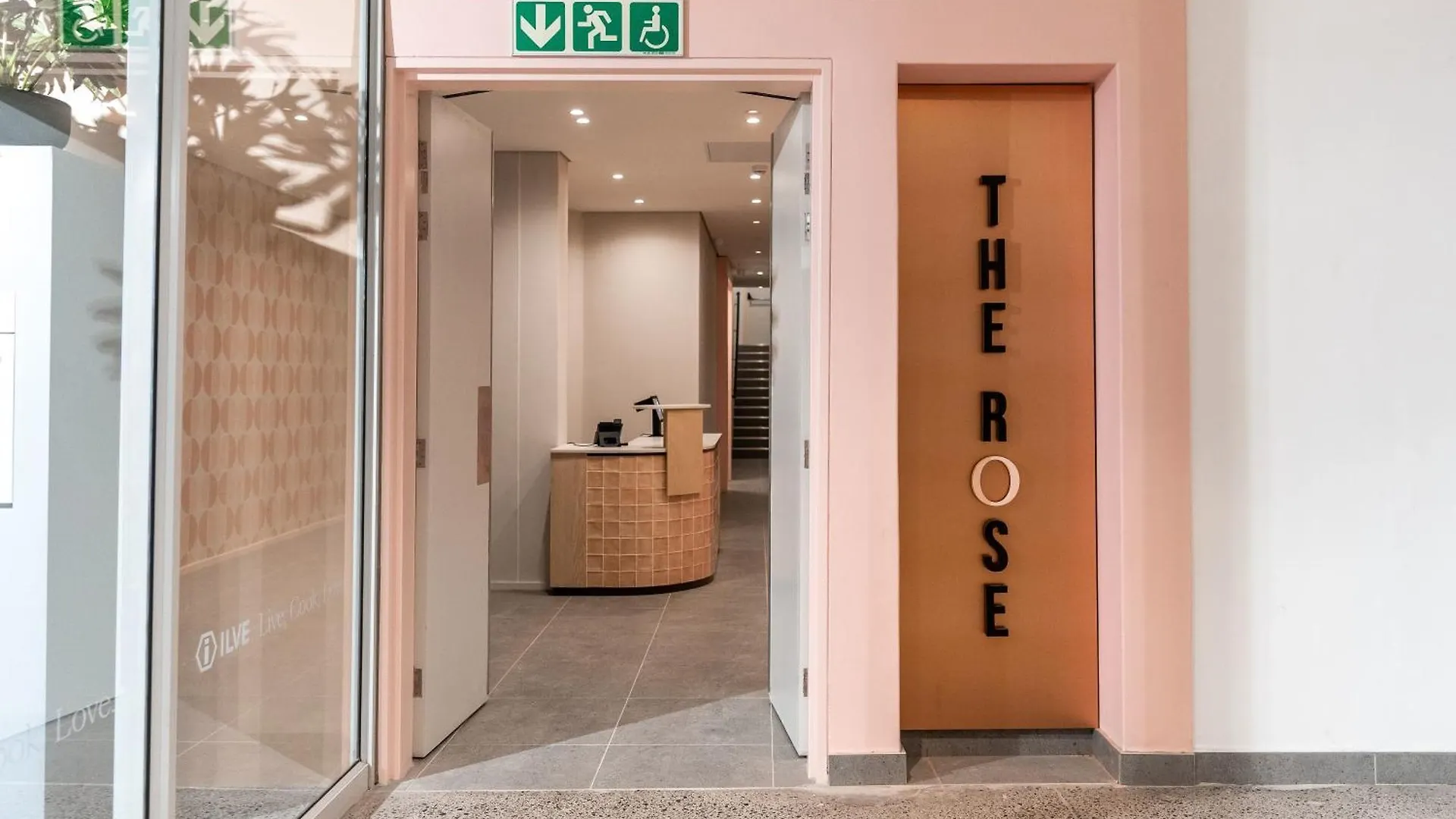 アパート The Rose305:Modern Studio In The Heart Of The City ケープタウン